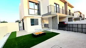 Luxury Family Living | Elegant Home in a Vibrant