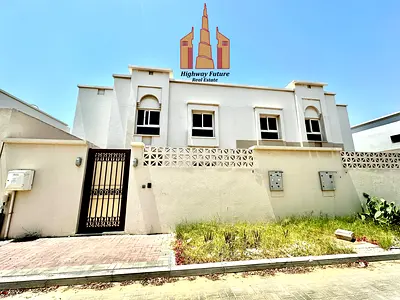 SPACIOUS cheap Price 4Bhk villa With 3 Master bedrooms Wardrobes Maids room 2Parking 115K