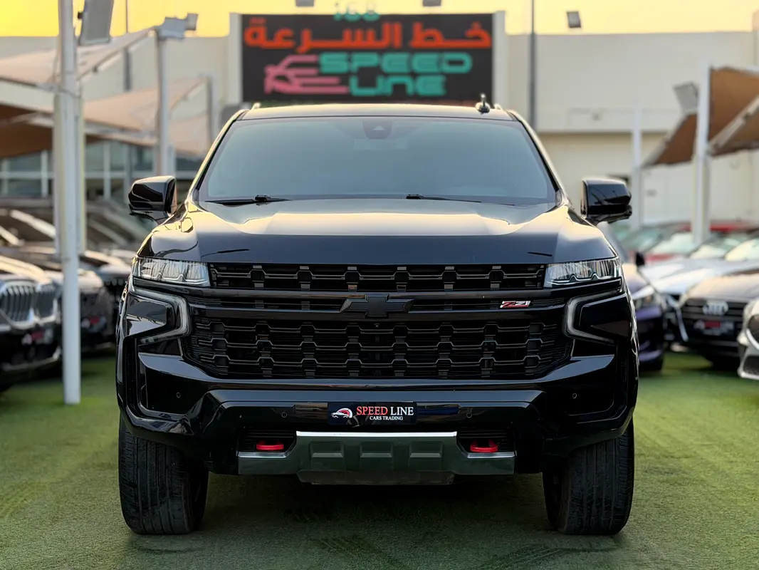 Chevrolet Tahoe 2022 — photo 1 of 18