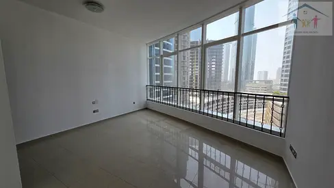 High floor / Vacant / Ready to move