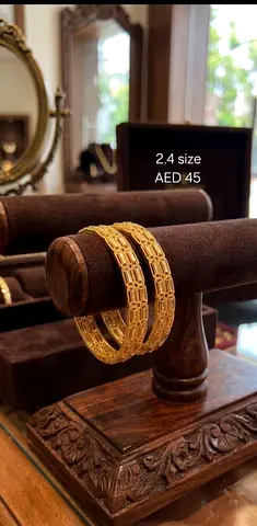 Gold plated bangle set