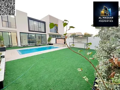 4-bedroom master villa with golf and lake views, private pool and garden, spacious and luxurious fi