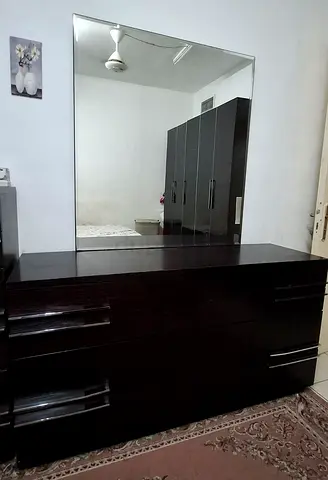 Dressing Table with Large Mirror For Urgent Sale Leave Country