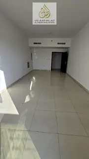 Annual rent in Ajman, Al Jurf 2, next to the Indian School. Family building. Three-bedroom apartment