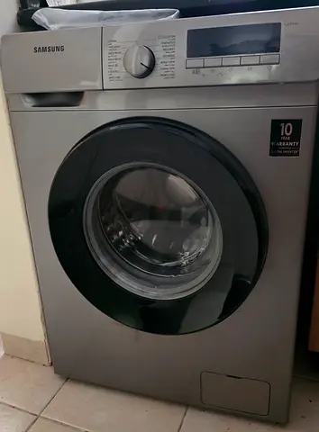 Samsung front-load washing machine, 7kg (used, good condition)