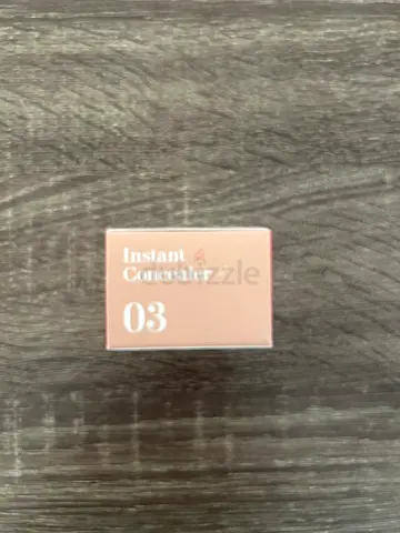Instant Concealer Shade 03 - Full Box