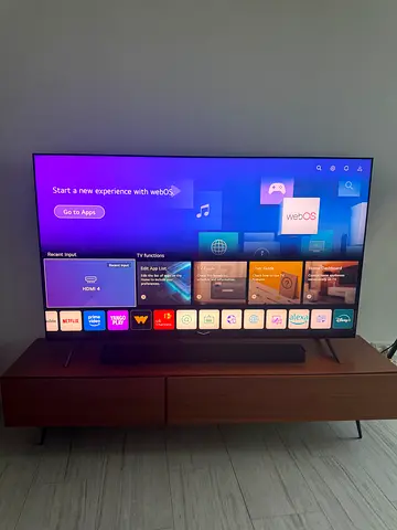 75-inch LG QNED mini-LED TV in Excellent Condition