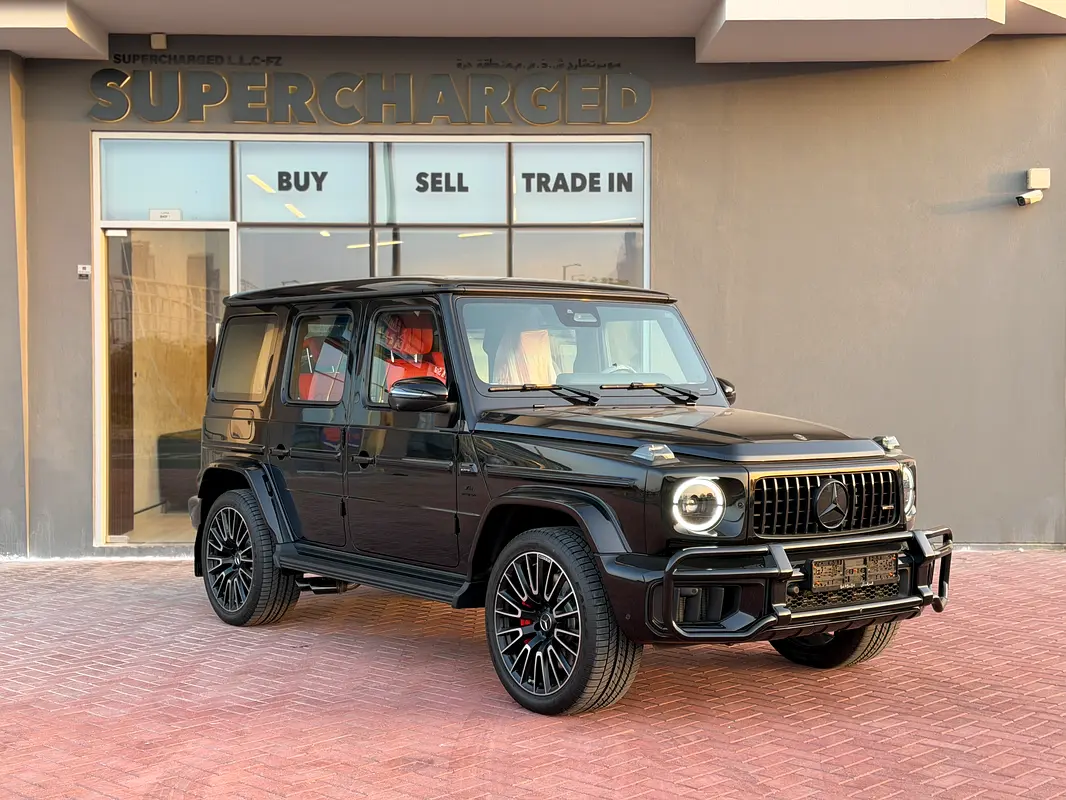 Mercedes-Benz G-Class 2026 — photo 1 of 18