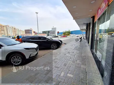 Very good location - Family Area - suitable for All the of business - easy access for Dubai