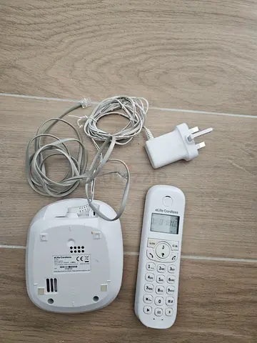Panasonic Cordless Landline Phone with Base and Charger - Good Working Condition