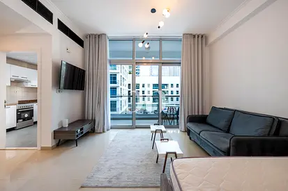 Upgraded | Fully Furnished | Great Amenities
