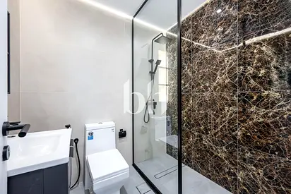 Upgraded | Fully Furnished | Great Amenities