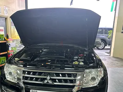 Mitsubishi Pajero GLS Top 5 Door, 2015, GCC Specs - Well Maintained!