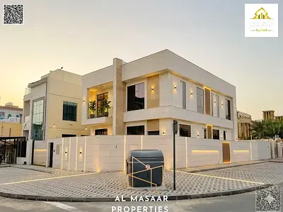 Corner villa on Sheikh Ammar Street - two floors and a roof - negotiable