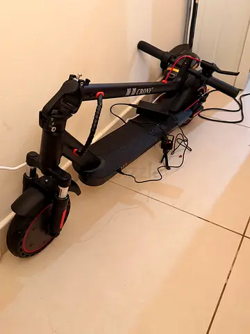 ELECTRIC SCOOTER