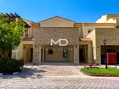 Vacant | 3BR+M TH | Double Row | Gated Community
