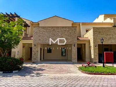Vacant | 3BR+M TH | Double Row | Gated Community