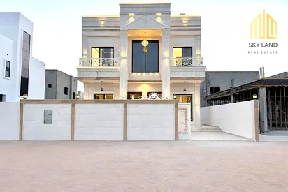 فيلا احلامك شامل رسوم التسجيل والتملك ، حوش كبير ، خمس غرف ، بجوار الخدمات مباشرة ، علي بعد دقيقتين من شارع الشيخ محمد بن زايد