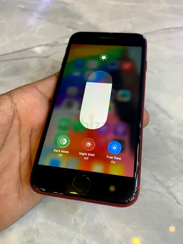 SE 2nd generation original iOS 26.1 wifi working no sim