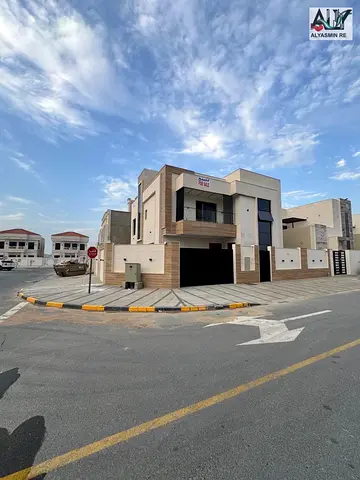 Corner Villa | 5 Bedrooms + Maid Room | 4,100 sq.ft Plot | Al Zahia