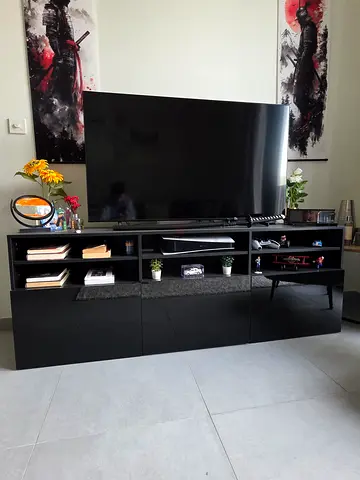 Unit tv bench