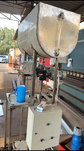 2 Nozzle semi automatic paste filling read stock
