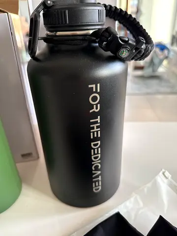 Built for Athletes™ 2L Large Insulated Drinking Bottle - Built for Athletes™ (Black)