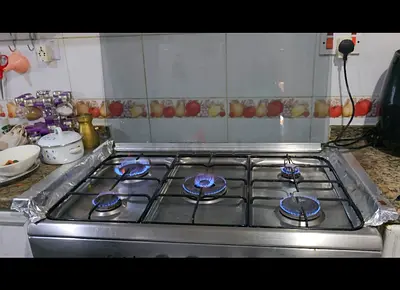 Gas stove