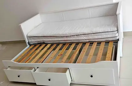 Ikea hemnes day bed with mattress 2