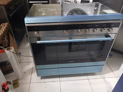 Siemens iq500 top gas oven electric cooker same like new condition for sale