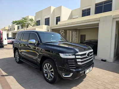 Toyota 2023 Land Cruiser VXR | 45,000 KM | Full Option | GCC | Dealer Maintained