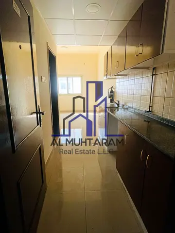 Huge studio for family near ambassador school just 22k