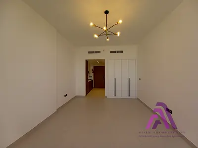 LUXURY LIVING | KITCHEN EQUIPED | SMART STUDIO