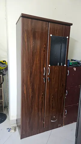 Free wardrobes