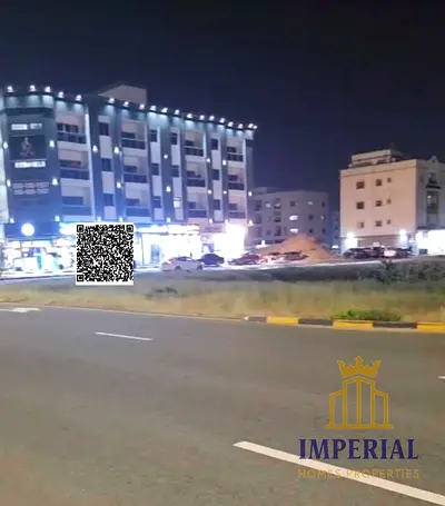 Residential and commercial plot (Gr + 3 ) opposite Al-Raqayib, on the corner of three streets