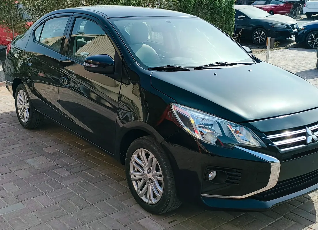 Mitsubishi Attrage 2021 — photo 1 of 11