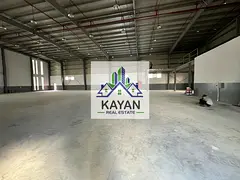 warehouse with a total area of 25,000 square feet-250 kilowatts of power