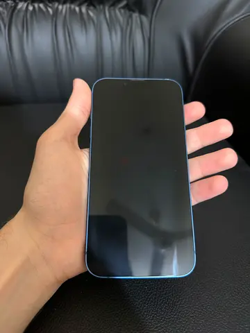 IPhone 13 128gb blue colour in good condition - ايفون 13 مساحته 128 جيجا لون ازرق بحالة جيدة