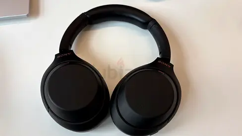 Sony WH-1000XM4 Wireless Noise-Cancelling Headphones - Black