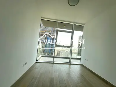Premium & Elegant I Ready to move I Prime location