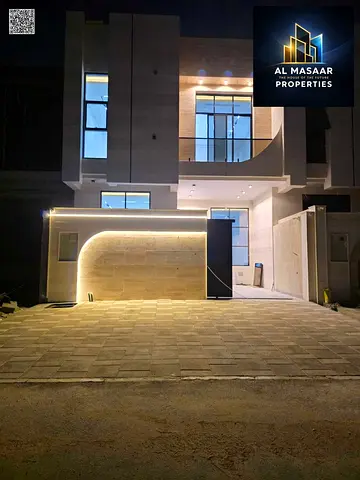 For sale in Ajman | Al Helio 2 area | 4 rooms, majlis, hall and roof | Freehold ownership for all n
