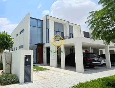 Spacious 4BR Villa|Vacant|Unfurnished|Negotiable