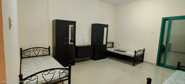 Bedspace Available - Indians