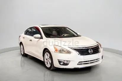 2013 Nissan Altima Sl 3.5L | GCC Specifications