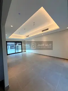 Corner Villa – 3 Master Bedrooms