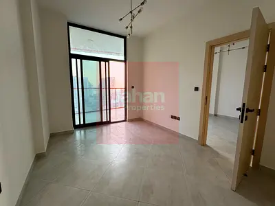 Vacant | Unfurnished | Ready to Move | Mid Floor