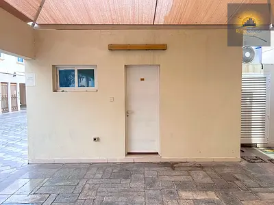 Legal Private Entrance Studio High Speed Internet, TV Satellite Free With Separate Kitchen and Nice
