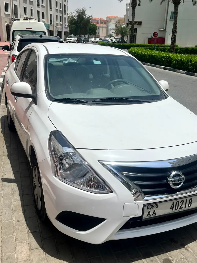 Nissan Sunny 2019 — photo 1 of 4
