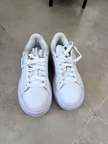 White Puma casual sneakers, size 35.5, never used