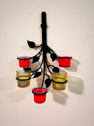 Metal Wall-Mounted Leaf Tealight Candle Holder (5-arm) with Colored Glass Cups